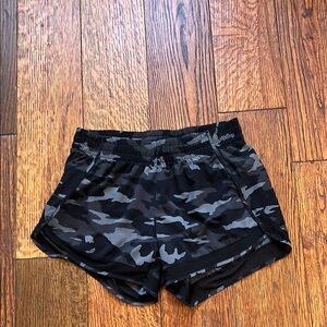Athleta camo shorts